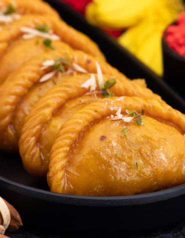 RADHEY SWEETS - PAGI GUJIYA