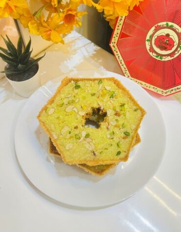 Radhey Sweets - Khoya Ghewar