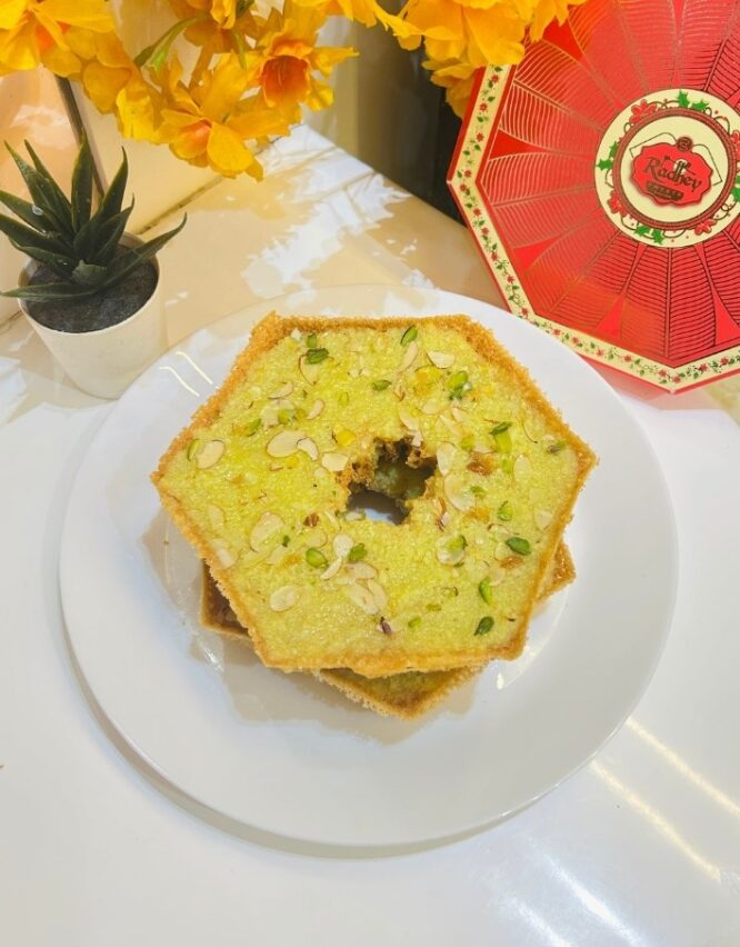 Radhey Sweets - Khoya Ghewar